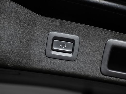 Used 2020 MAZDA CX-5 Touring image 22