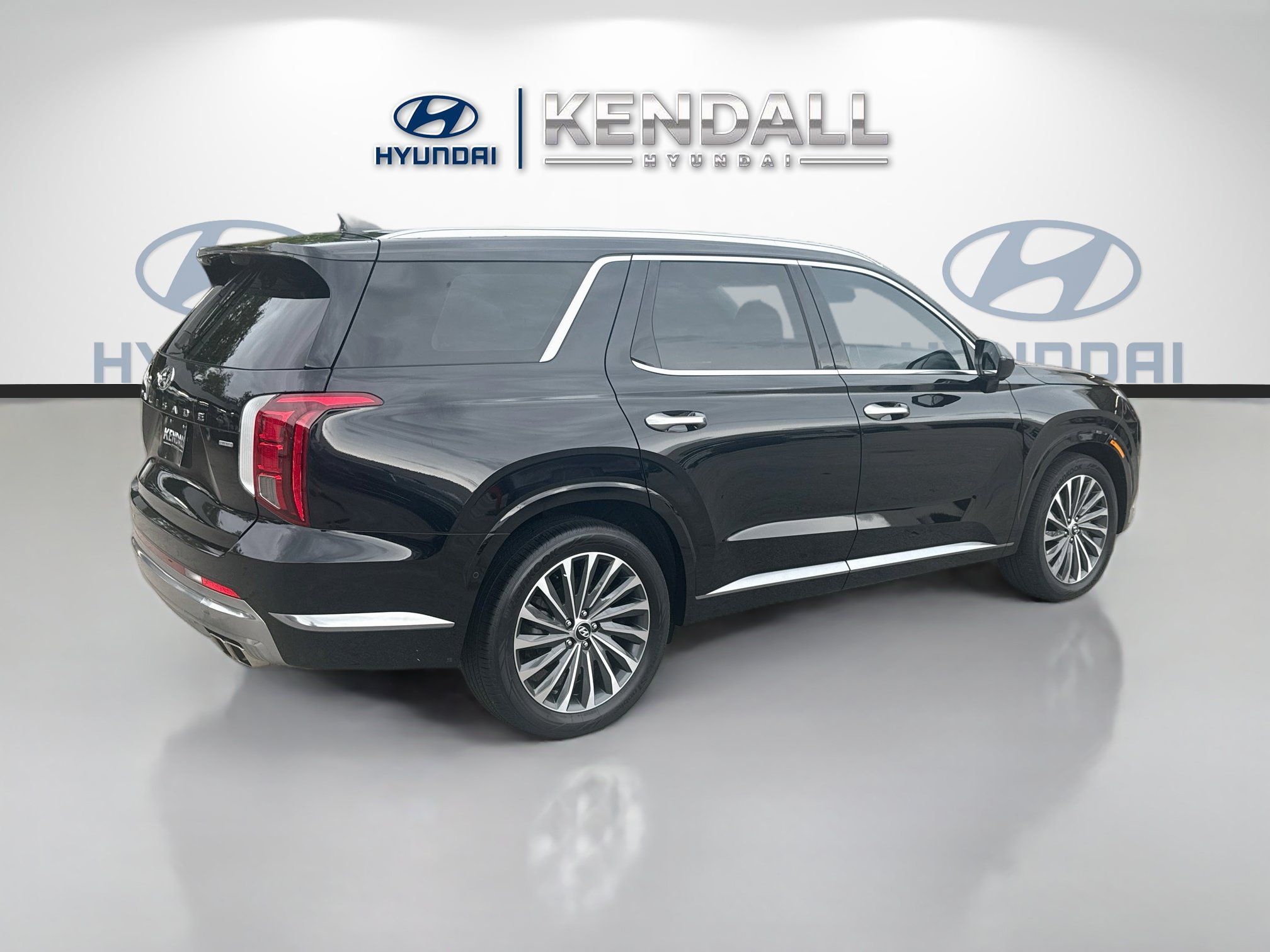Used 2024 Hyundai Palisade Calligraphy AWD/4WD image 6