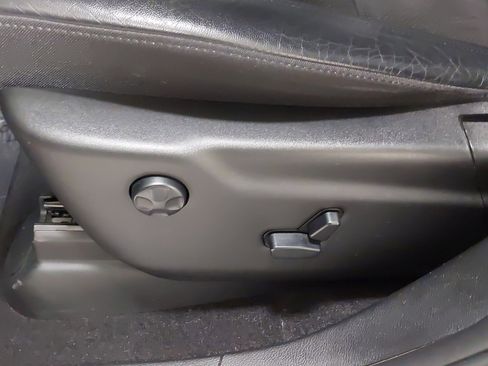 Used 2021 Jeep Grand Cherokee Laredo X image 37