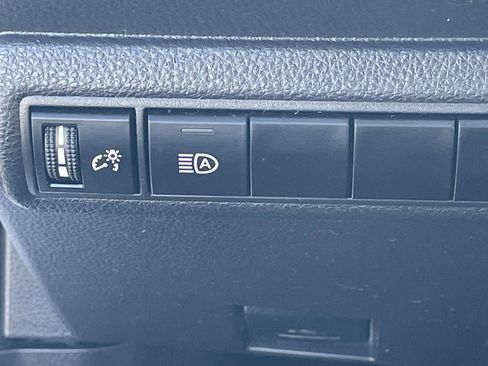 Used 2023 Toyota Corolla LE FWD image 18