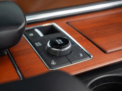 Used 2020 Lincoln Navigator Reserve w/ Equipment Group 208A Reserve AWD/4WD image 53