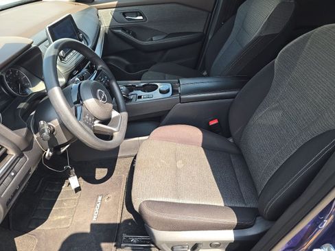 Used 2023 Nissan Rogue SV AWD/4WD image 19
