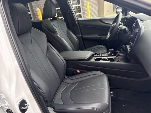 Used 2025 Lexus NX 350 F Sport image 6