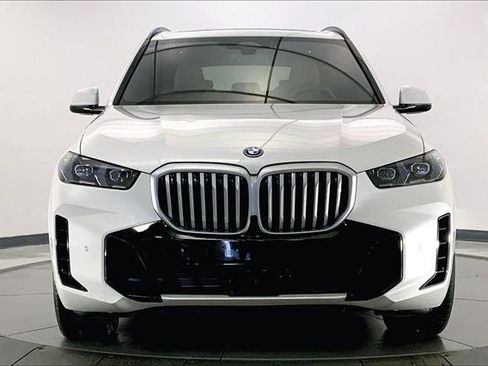 Certified 2024 BMW X5 xDrive50e w/ M Sport Package image 2