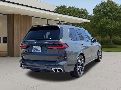 Certified 2023 BMW X7 M60i w/ Executive Package image 8