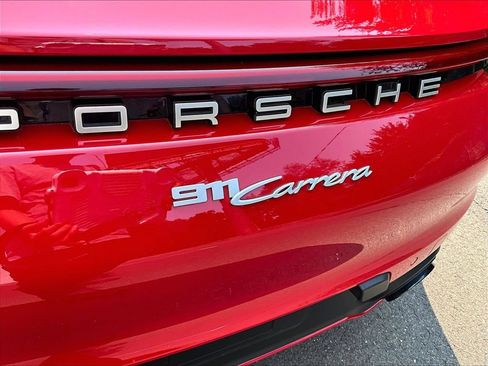 Certified 2023 Porsche 911 Carrera RWD image 33