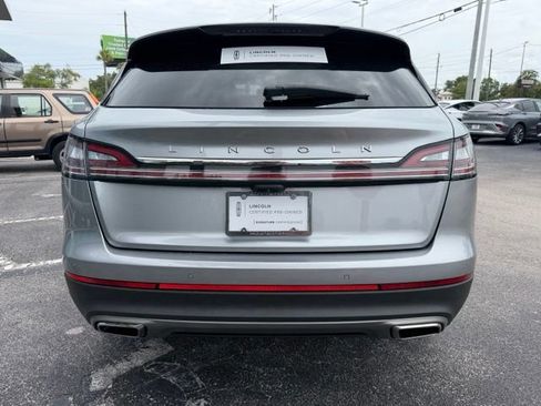 Certified 2022 Lincoln Nautilus FWD w/ Premium Package image 7