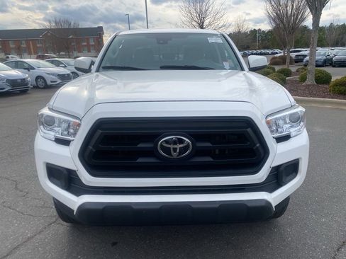 Used 2022 Toyota Tacoma SR w/ SR Convenience Package image 8