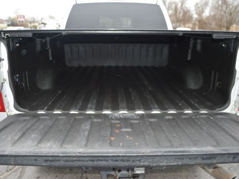 Used 2014 GMC Sierra 2500 SLT w/ SLT Convenience Package image 20