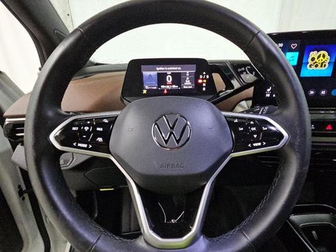 Used 2023 Volkswagen ID.4 Pro image 10