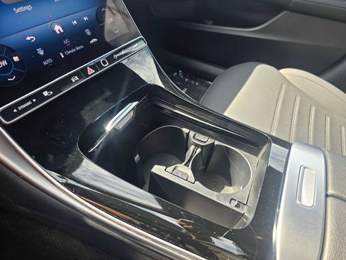 Used 2026 Mercedes-Benz C 300 Sedan image 30