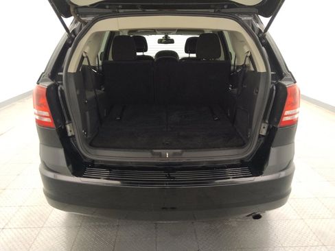Used 2019 Dodge Journey SE image 29