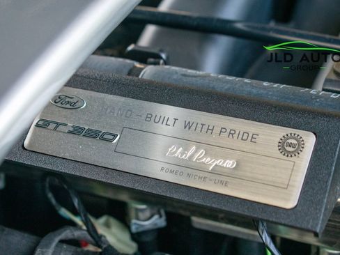 Used 2019 Ford Mustang Shelby GT350R w/ GT350R Equipment Group 920A RWD image 44