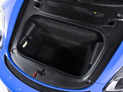 Used 2024 Porsche 718 Cayman GT4 RS image 9