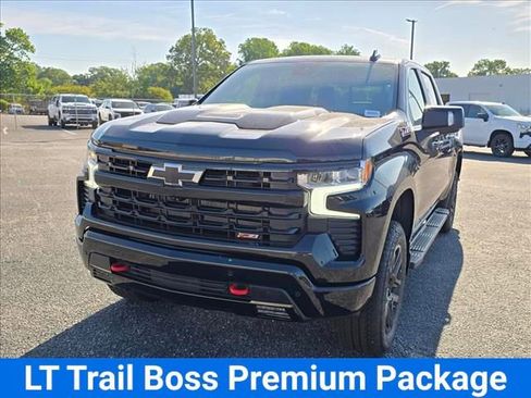 New 2026 Chevrolet Silverado 1500 LT Trail Boss w/ LT Trail Boss Premium Package AWD/4WD image 12