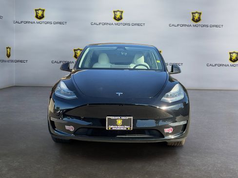 Used 2020 Tesla Model Y Long Range image 2