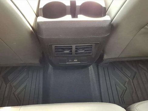 Used 2024 Chevrolet Colorado ZR2 w/ Safety Package image 13