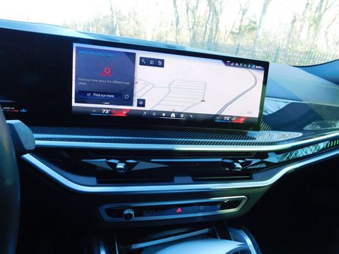 Used 2024 BMW X6 M60i image 7