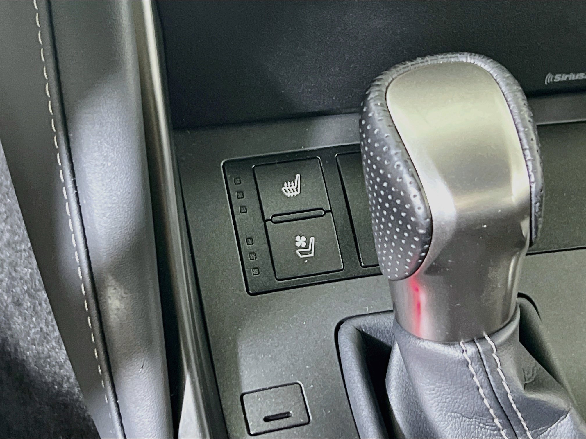 Used 2023 Lexus IS 350 F Sport w/ Memory Package AWD/4WD image 19