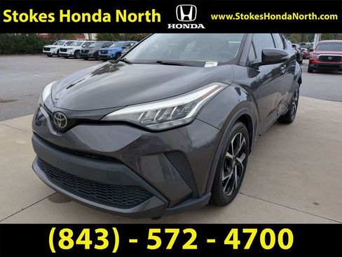 Used 2021 Toyota C-HR LE FWD image 7