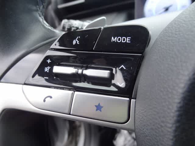 Used 2024 Hyundai Tucson Limited AWD/4WD image 18