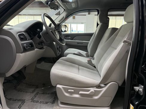 Used 2007 Chevrolet Tahoe LS RWD image 11