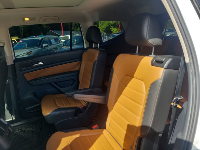 Used 2020 Volkswagen Atlas SEL R-Line AWD/4WD image 13