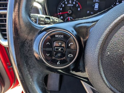 Used 2020 Kia Soul GT-Line w/ GT 2.0L Power Sunroof Package FWD image 17