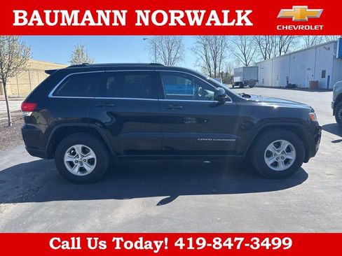 Used 2014 Jeep Grand Cherokee Laredo w/ Quick Order Package 23E image 9