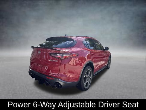 Used 2022 Alfa Romeo Stelvio Ti AWD/4WD image 7