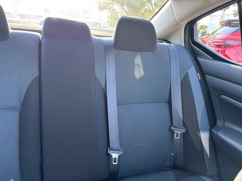 Used 2025 Nissan Versa SV FWD image 32