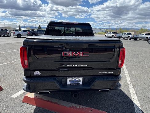 Used 2019 GMC Sierra 1500 Denali w/ Denali Ultimate Package AWD/4WD image 6