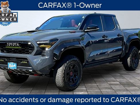 Used 2025 Toyota Tacoma TRD Pro AWD/4WD image 3