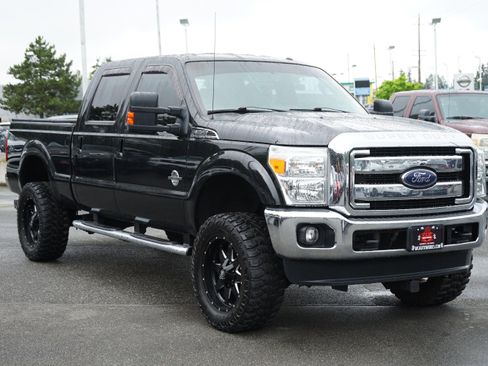 Used 2015 Ford F350 Lariat w/ Camper Package AWD/4WD image 3