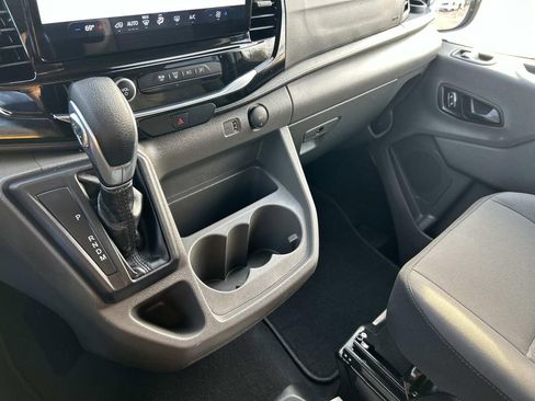 Used 2023 Ford Transit 350 XLT image 28