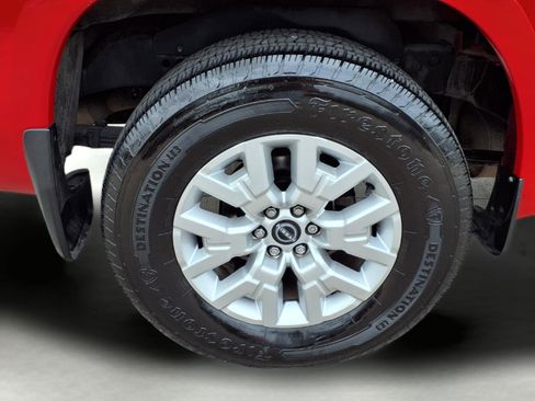 Used 2023 Nissan Frontier SV w/ Tow Package image 11