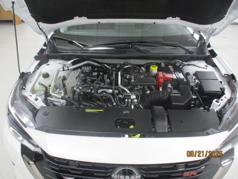 Used 2024 Nissan Sentra SR FWD image 5