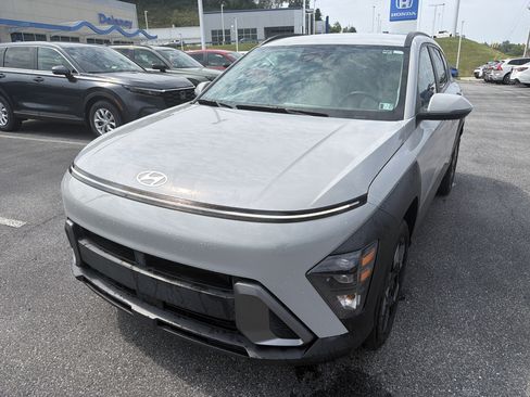 Certified 2024 Hyundai Kona SEL w/ Convenience Package AWD/4WD image 11