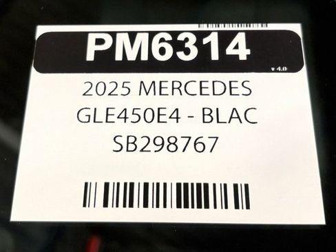 Used 2025 Mercedes-Benz GLE 450e 4MATIC image 37