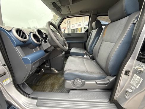 Used 2005 Honda Element EX image 3