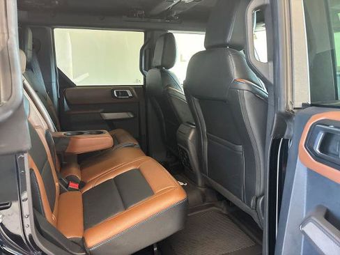 Certified 2022 Ford Bronco Outer Banks AWD/4WD image 9