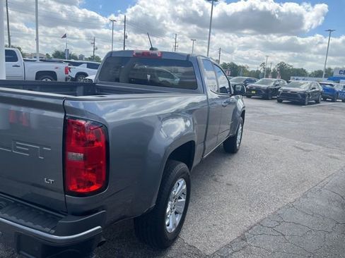 Used 2021 Chevrolet Colorado LT w/ Fleet Safety Package image 2
