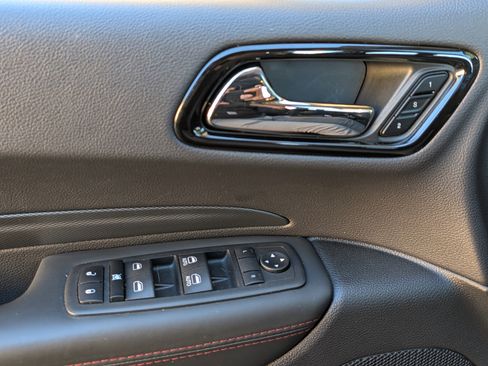 Used 2023 Dodge Durango R/T image 16