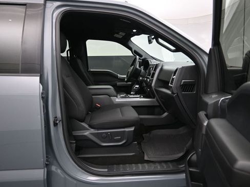 Used 2019 Ford F150 XLT w/ Equipment Group 302A Luxury AWD/4WD image 27
