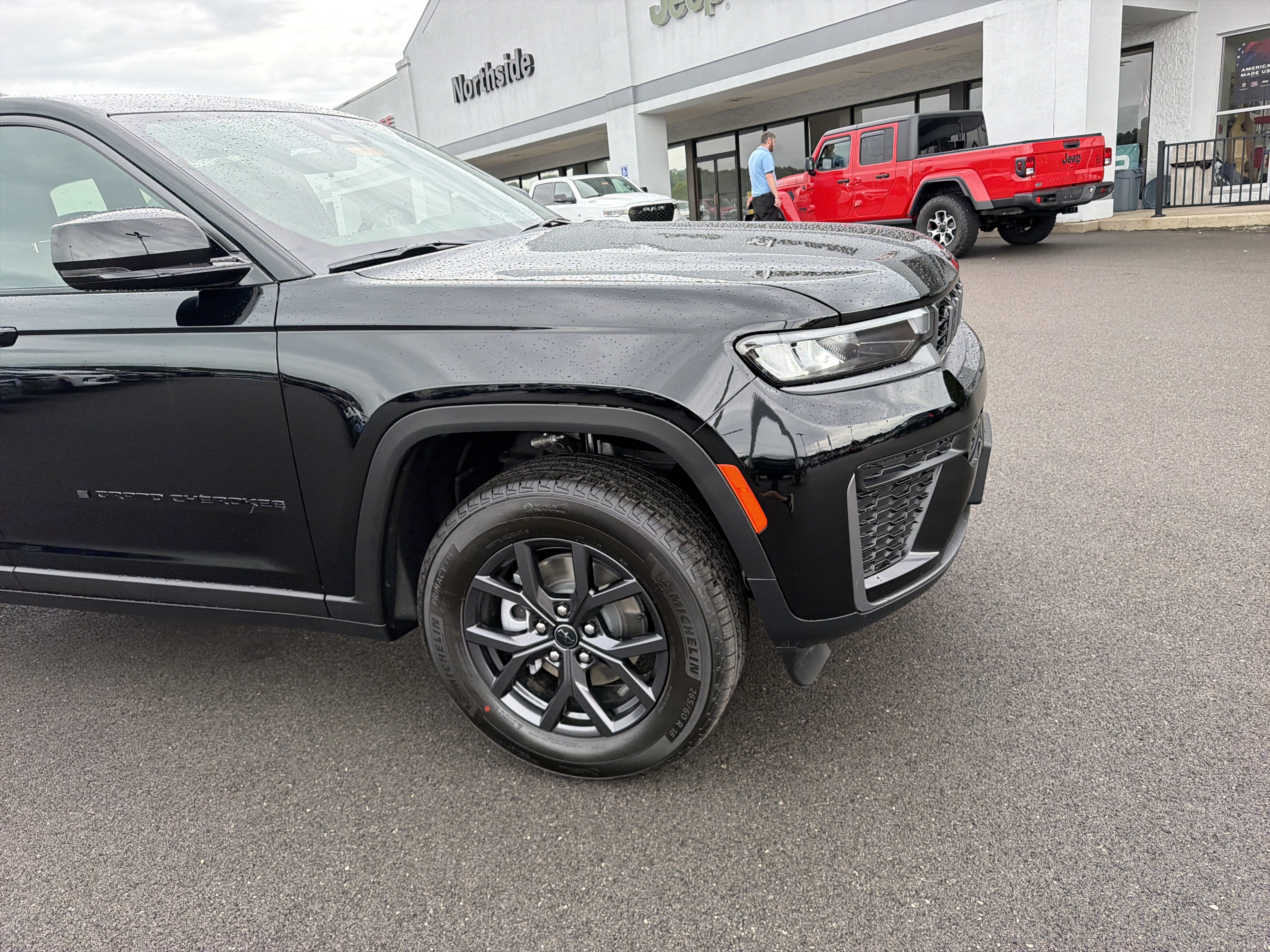 New 2027 Jeep Grand Cherokee 4WD image 4