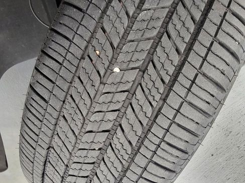 Used 2025 Nissan Kicks SR image 24