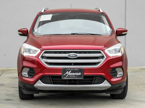 Used 2017 Ford Escape Titanium image 5