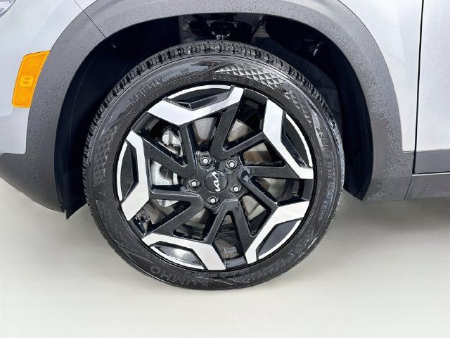 Used 2024 Kia Seltos SX AWD/4WD image 32
