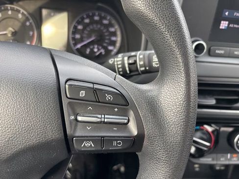 Used 2023 Hyundai Kona SEL image 14