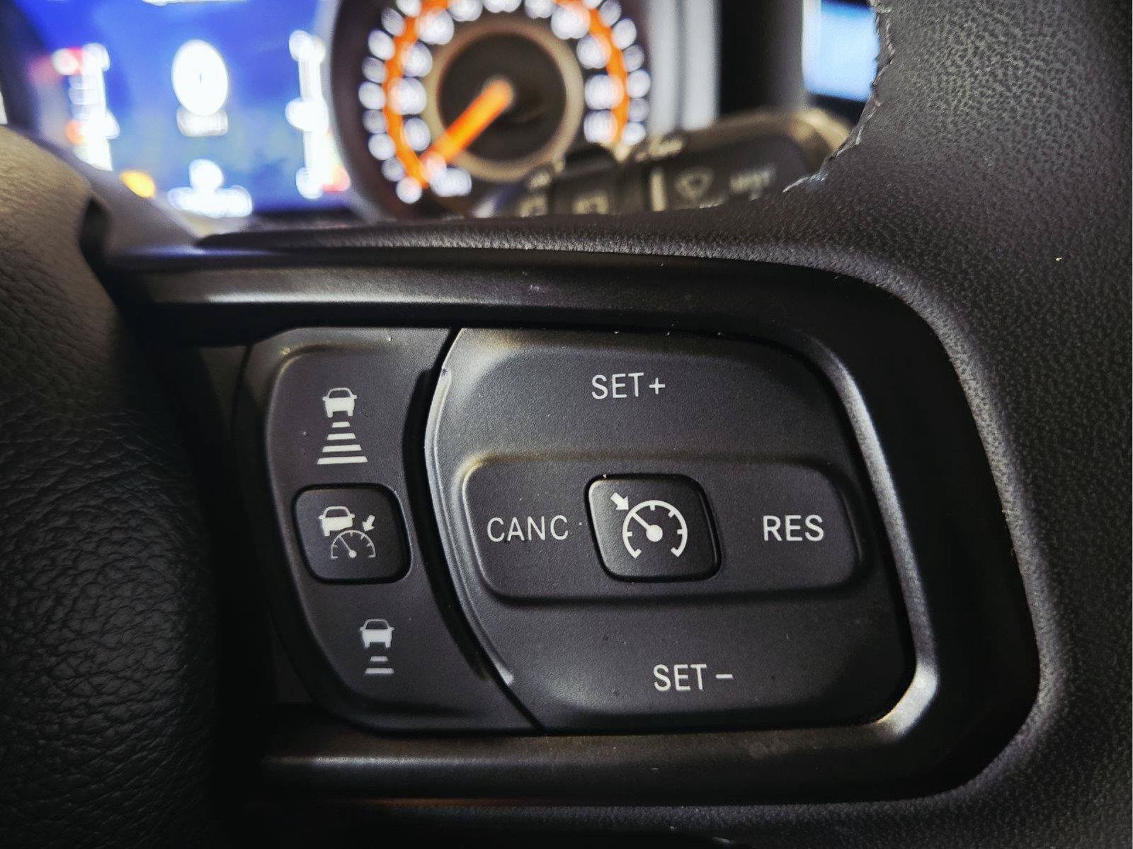 Used 2026 Jeep Wrangler Unlimited Rubicon AWD/4WD image 15